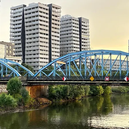 Wroapart Family Comfort At Two Towers, Stylish 2-bedroom By The Odra River 2 Balconies- Parking - 10 Min From Market Square Appartement