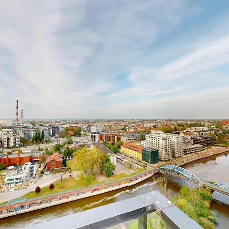 Wroapart Family Comfort At Two Towers, Stylish 2-bedroom By The Odra River 2 Balconies- Parking - 10 Min From Market Square * Wrocław